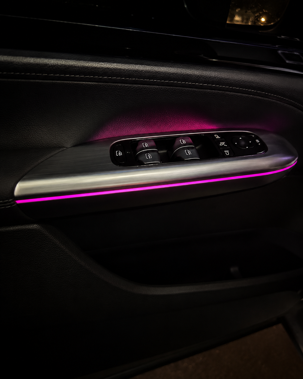 W206 & GLC X254 64-Color LED 4-Door Armrest Ambient Lighting | LADP