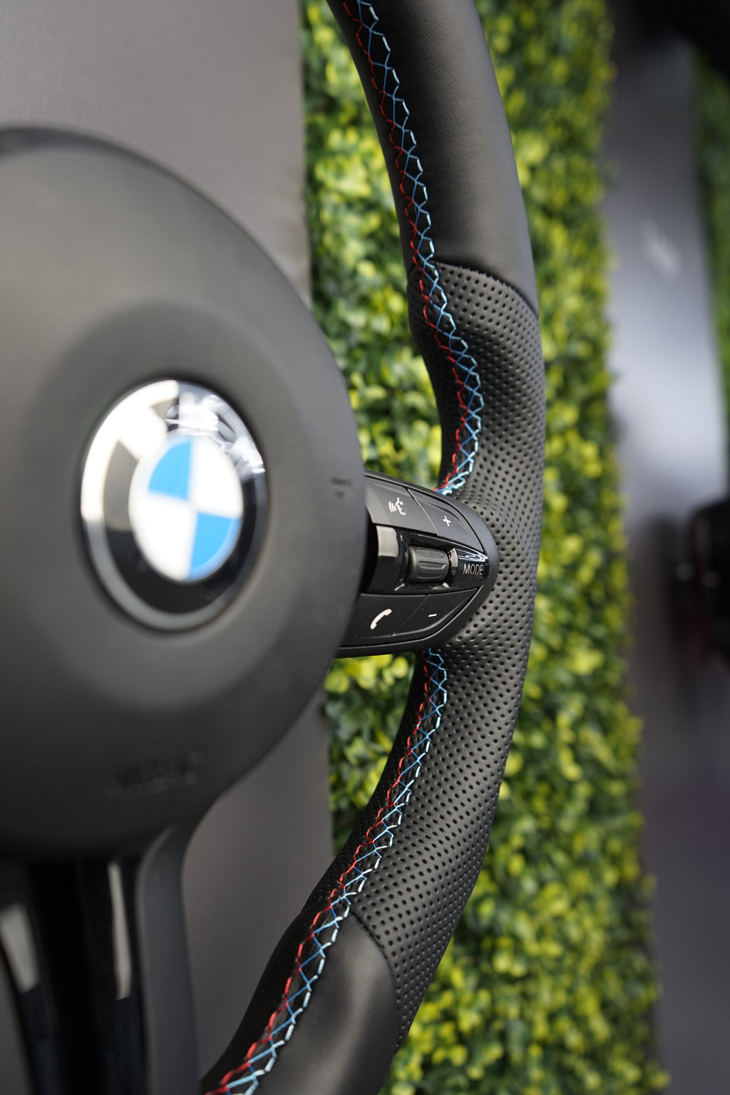 BMW E-Series & F-Series All-Black M-Style Flat-Bottom Performance Steering Wheel | LADP