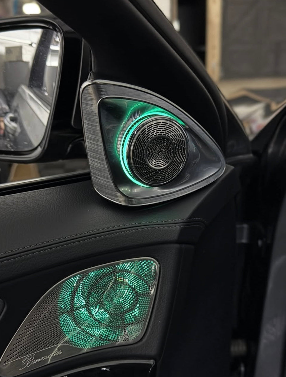 Mercedes-Benz S-Class W222 4D Rotating Tweeters with 64-Color Ambient Lighting | Plug & Play LED Upgrade – No Coding