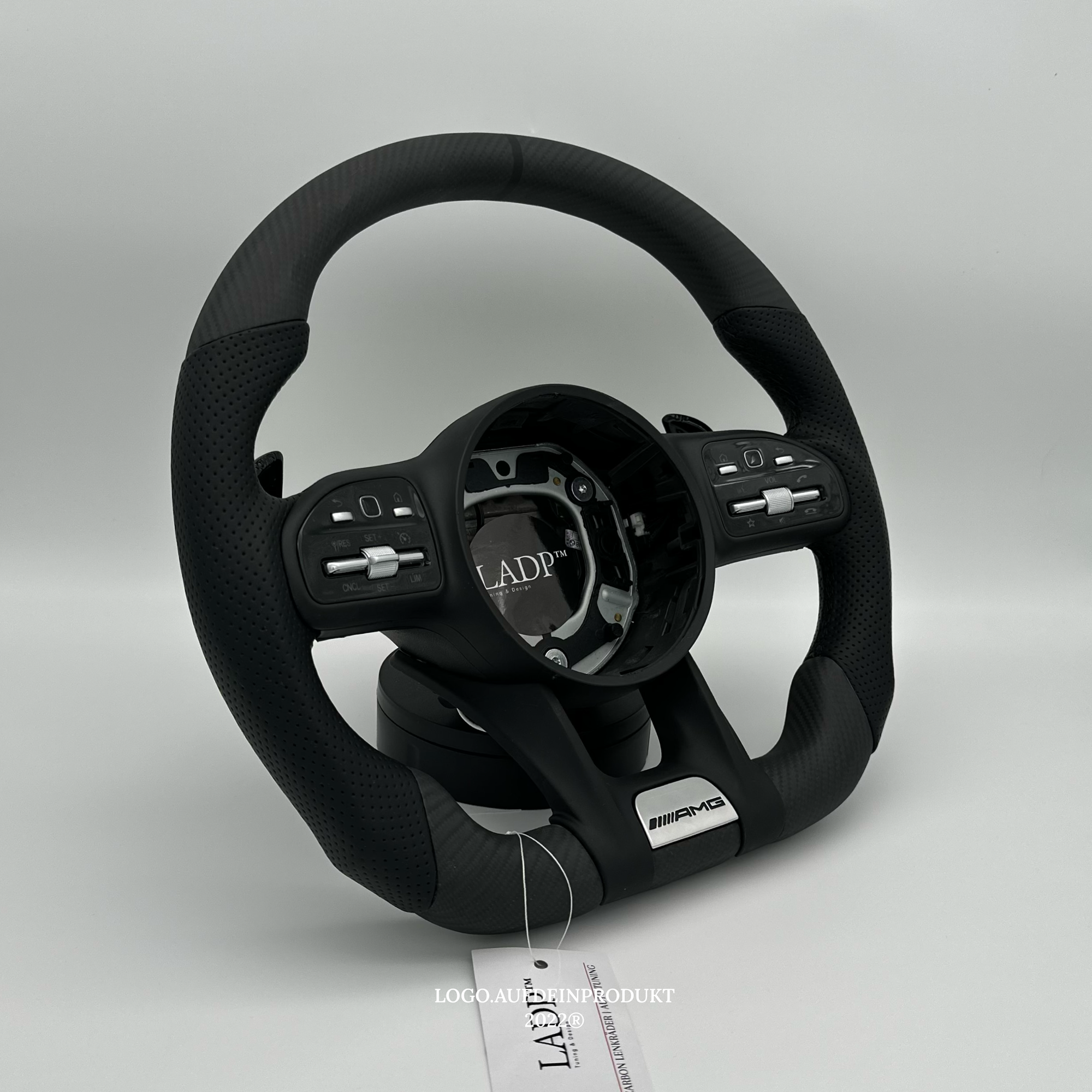 Mercedes Benz AMG Lenkrad Carbon Matt