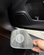 Beleuchtete Burmester Abdeckung – passend für Mercedes-Benz W177 / W118