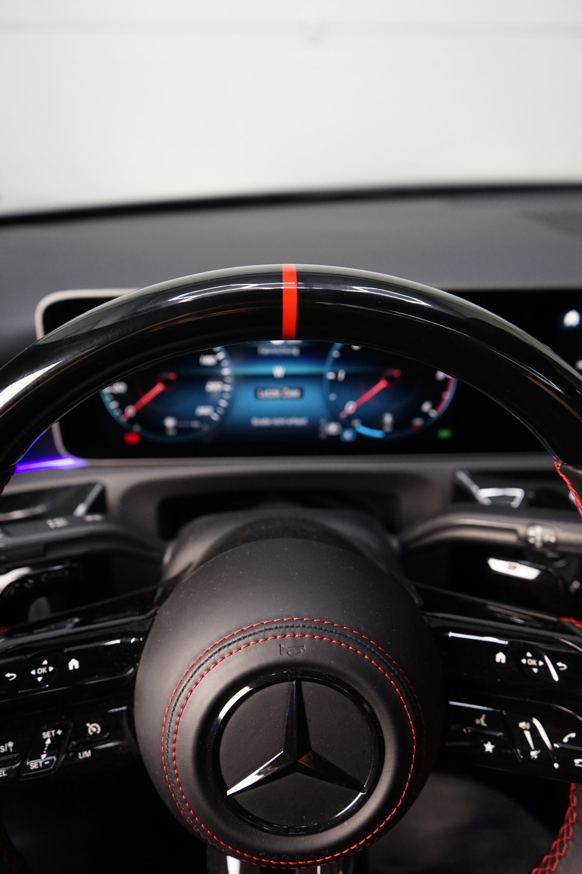 Mercedes AMG Steering Wheel Gloss Black Facelift – LADP Upgrade Package