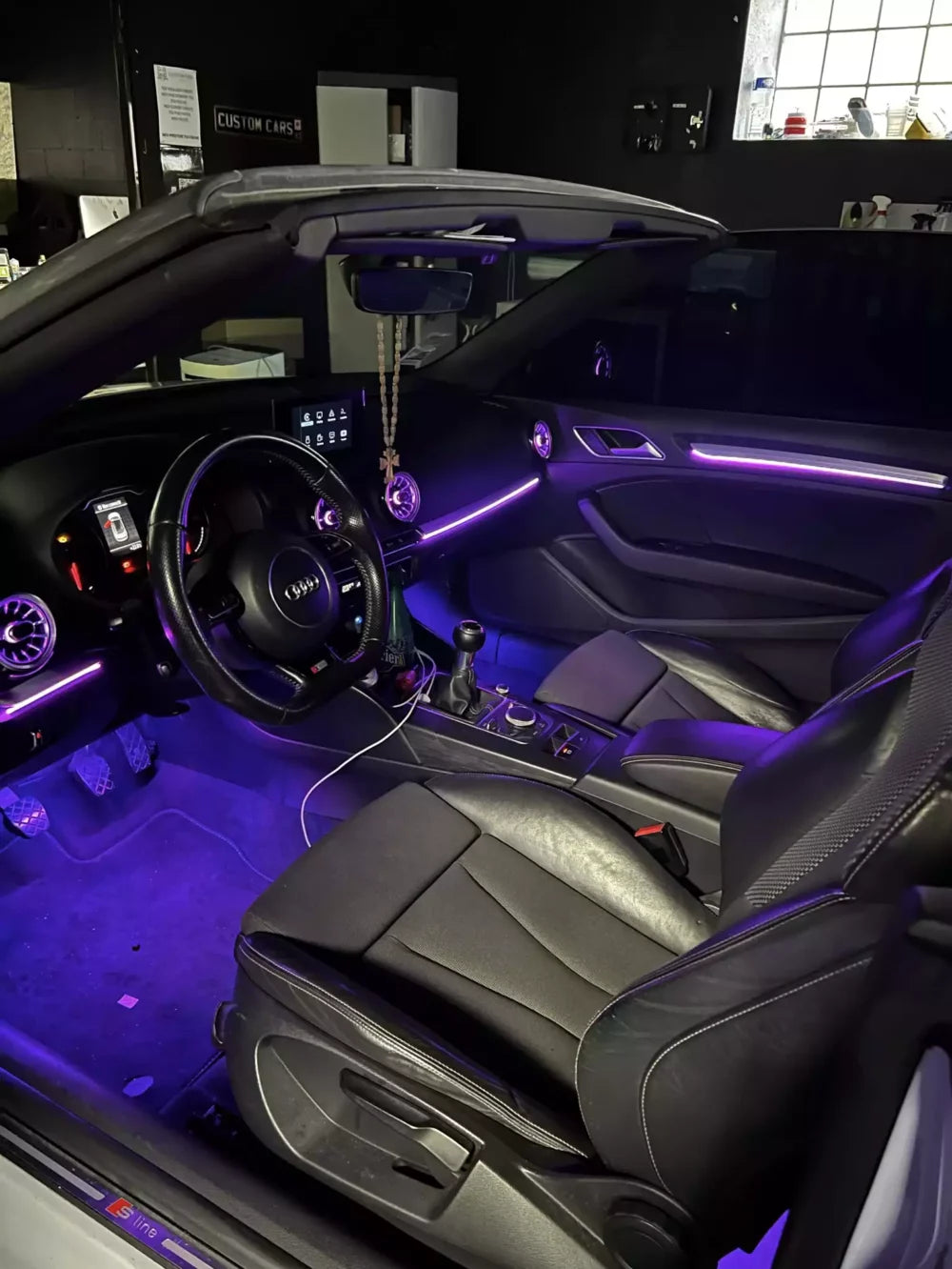 Audi A3 Ambientebeleuchtung 1 zu 1 Original inkl beleuchtete Lüftungsdüsen & Codierung Einbau Österreich