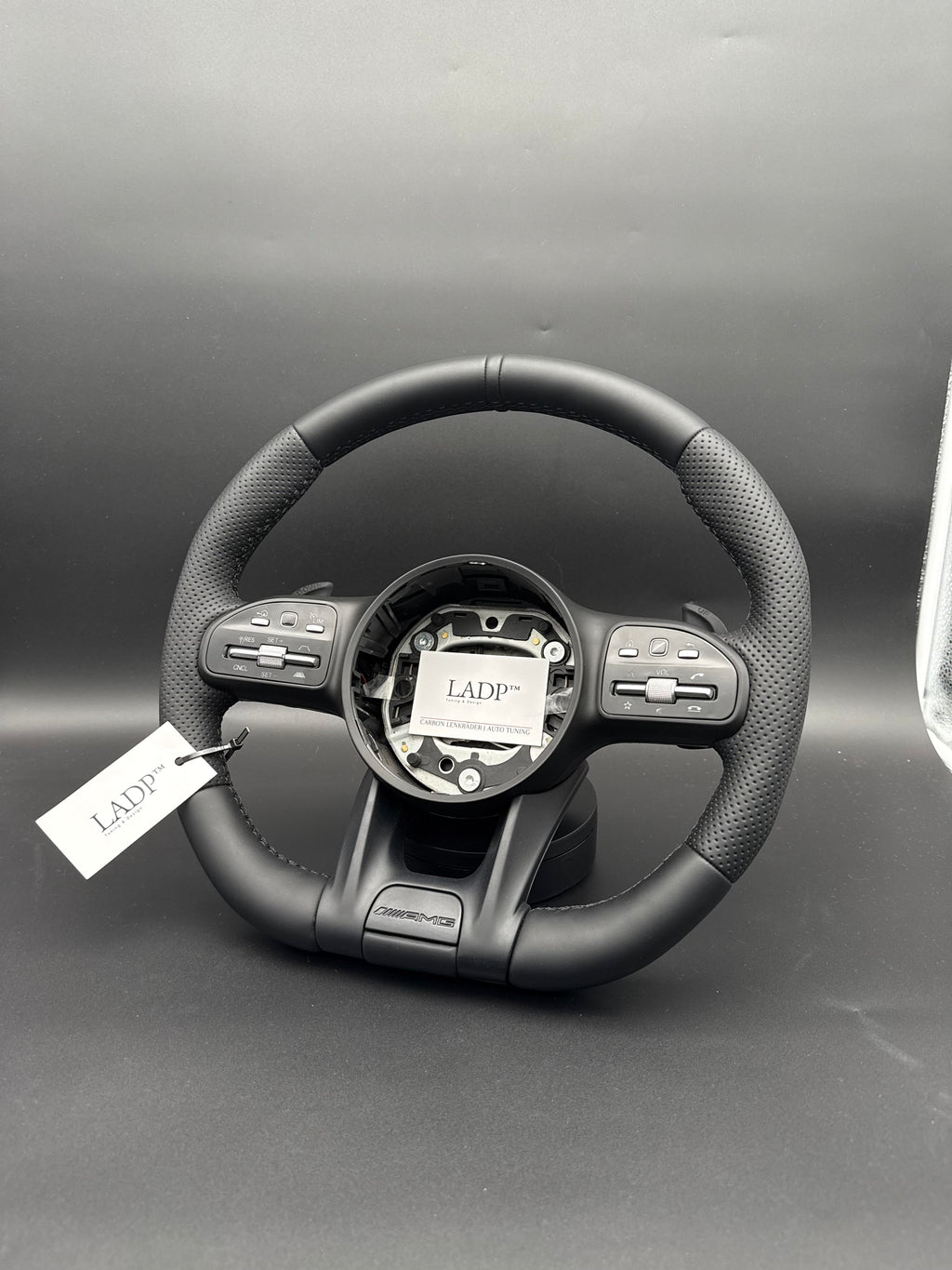 Mercedes AMG Lenkrad Schwarz Matt LADP – Custom Sportlenkrad für AMG Modelle