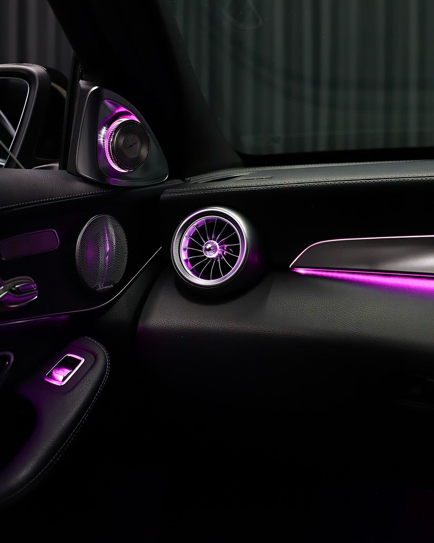 Mercedes C Class W205 & GLC X253 Illuminated Air Vents | LADP