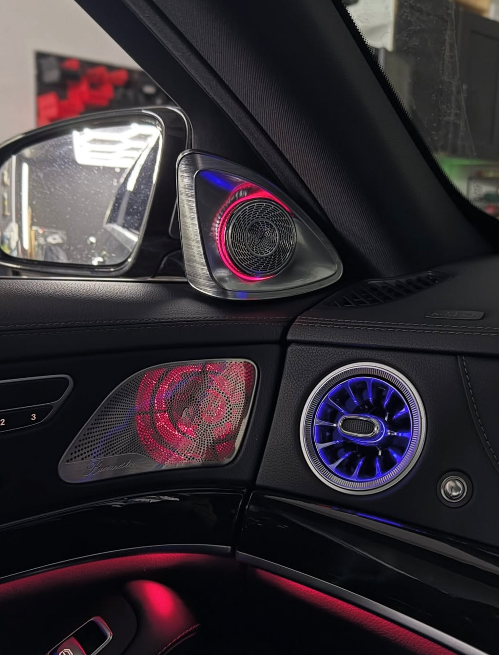 Mercedes-Benz S-Class W222 4D Rotating Tweeters with 64-Color Ambient Lighting | Plug & Play LED Upgrade – No Coding