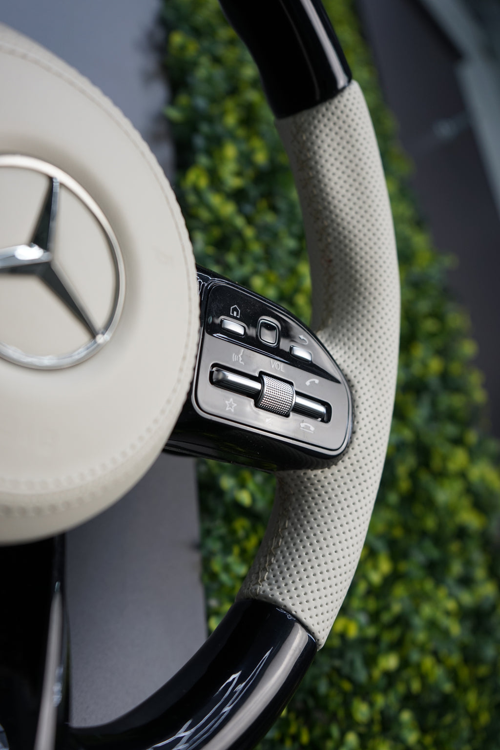 Mercedes AMG Steering Wheel for S500, S63 AMG, GLE63 AMG & GLS63 AMG | Gloss Black | LADP