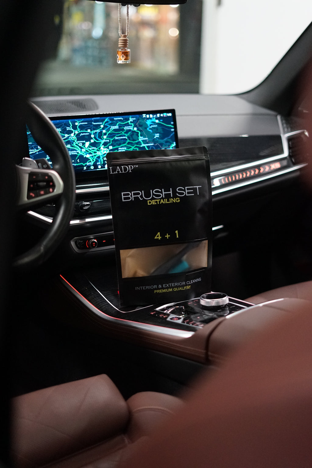 Premium Brush Set | 4 + 1