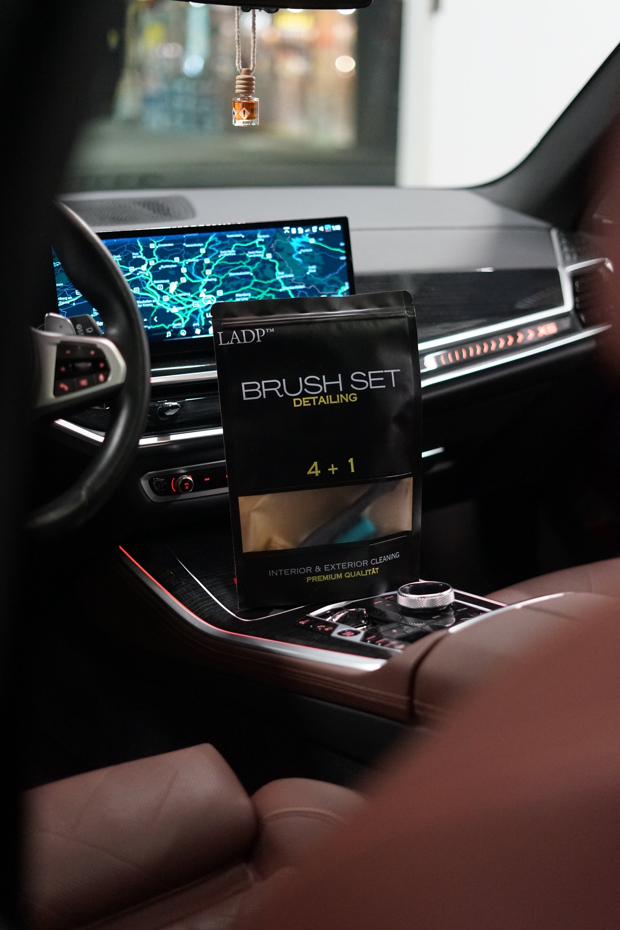 Premium Brush Set | 4 + 1