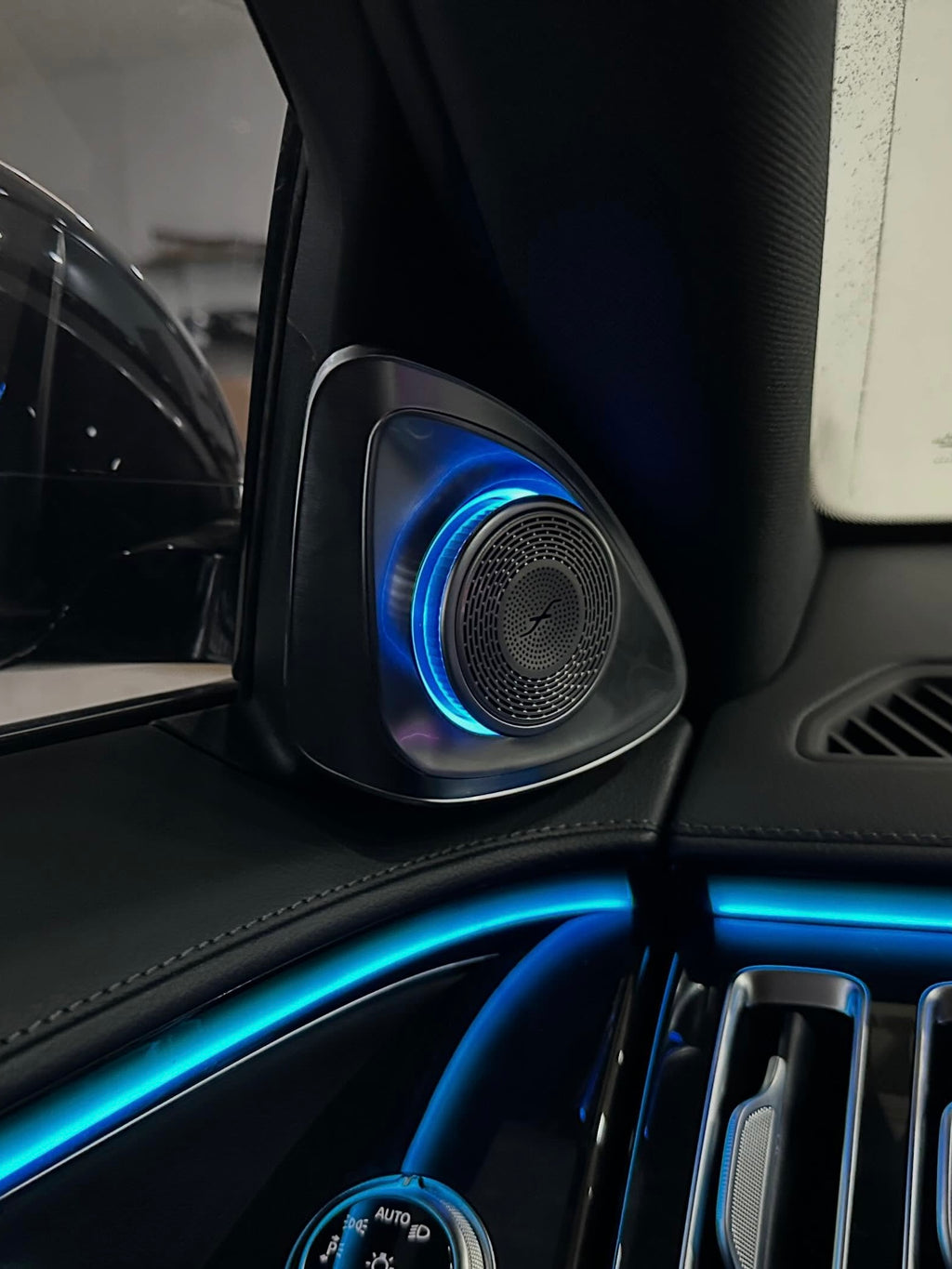 Mercedes S-Class W223 4D Rotating LED Tweeters with Ambient Lighting | LADP