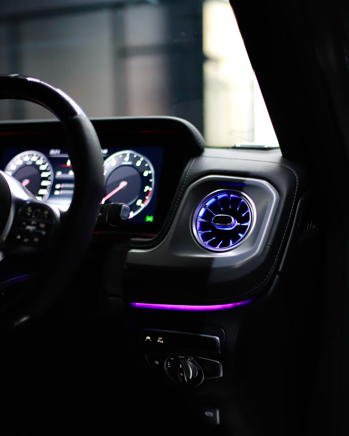 Mercedes G-Class W464 G350 G400 G500 G63 AMG Multi Color LED Air Vent Lighting | LADP