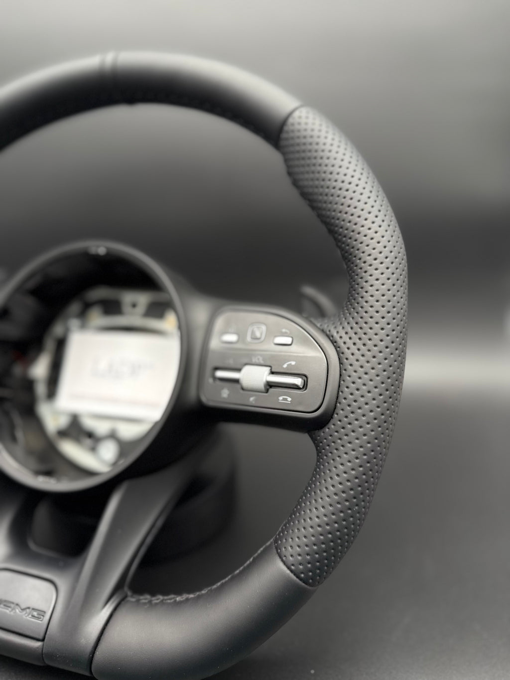 Mercedes AMG Lenkrad Schwarz Matt LADP – Custom Sportlenkrad für AMG Modelle