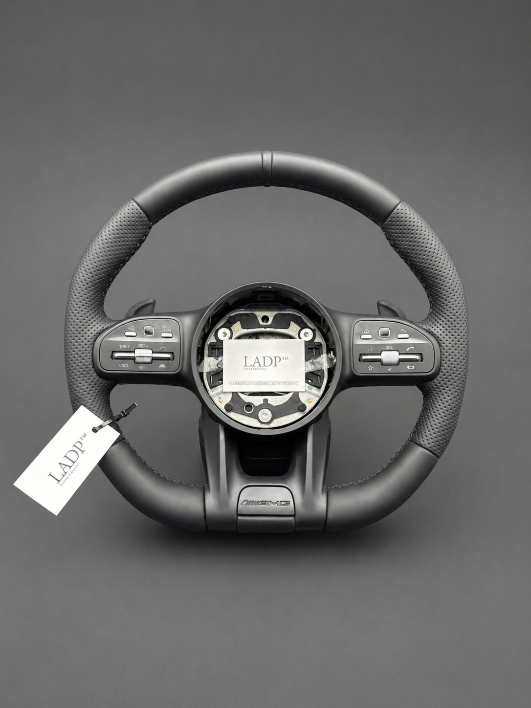 Mercedes AMG Lenkrad Schwarz Matt LADP – Custom Sportlenkrad für AMG Modelle