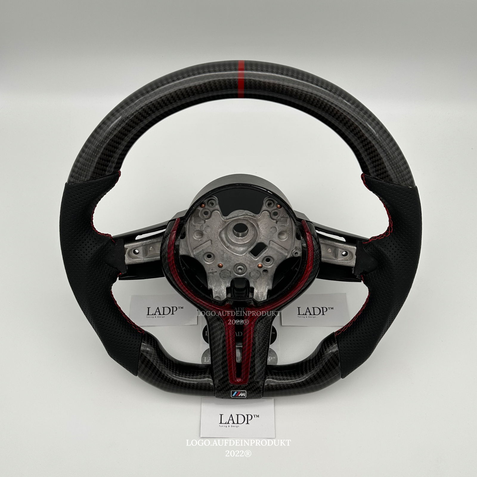 ///M Performance Carbon Lenkradabdeckung