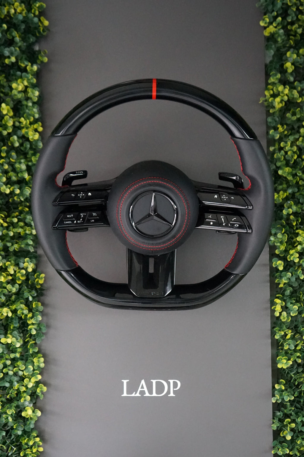 Mercedes AMG Lenkrad Gloss Black Facelift – LADP Upgrade Paket