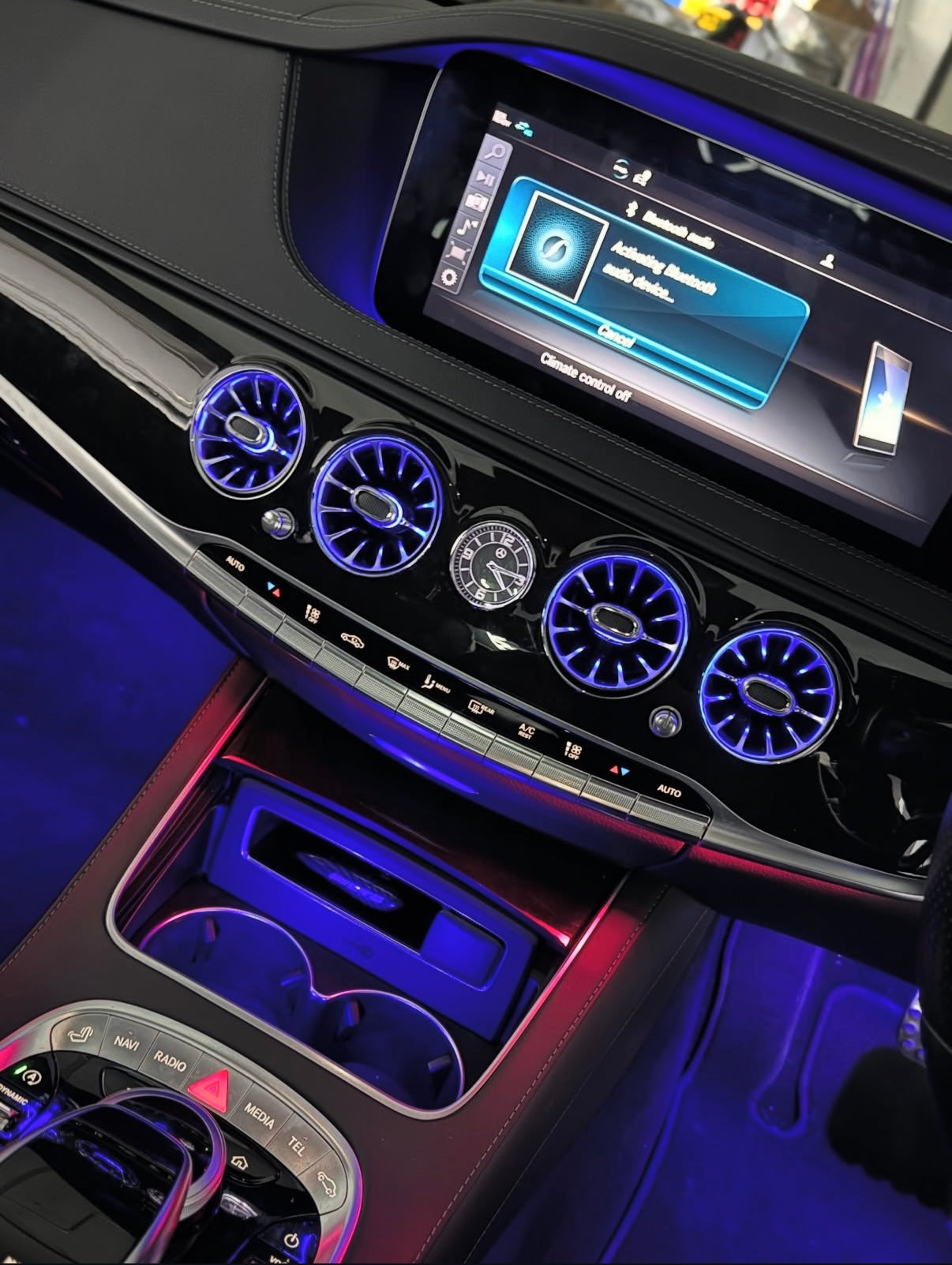 Mercedes S-Class W222 Illuminated Air Vents – 7-Color & 64-Color | LADP