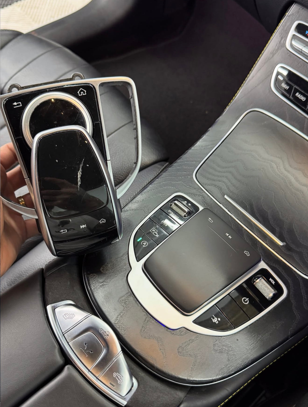 Mercedes G-Class W464, E-Class W213, C-Class W205, GLC X253 & CLS Facelift Touchpad Controller | LADP