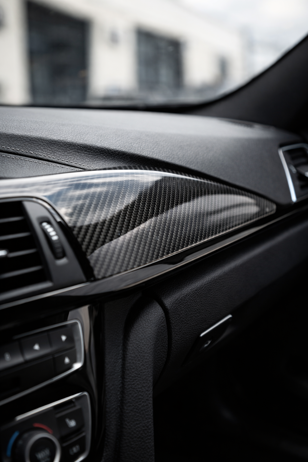 LADP Carbon Fiber Interior Trim für BMW F30 F32 F34 F80 M3 F82 F83 M4 – Carbon Interieurleisten Set