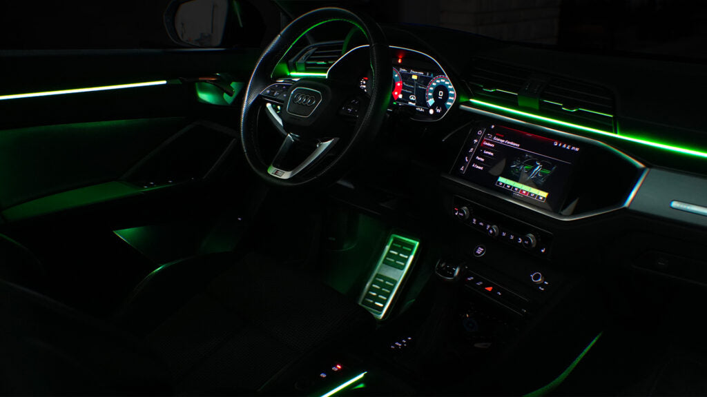 Audi Q3 Ambientebeleuchtung 1 zu 1 Nachrüstung inkl Codierung im MMI Einbau Österreich