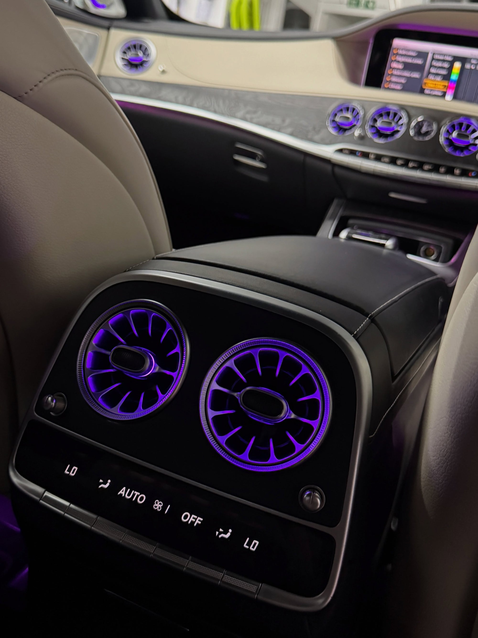 Mercedes S-Class W222 Illuminated Air Vents – 7-Color & 64-Color | LADP